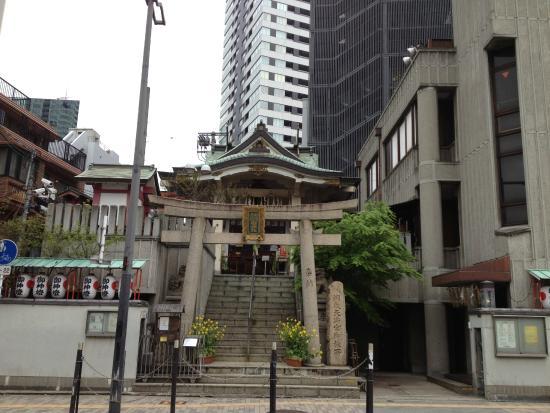 Sanctuaire Tsunashikiten Shrine Honyashiro